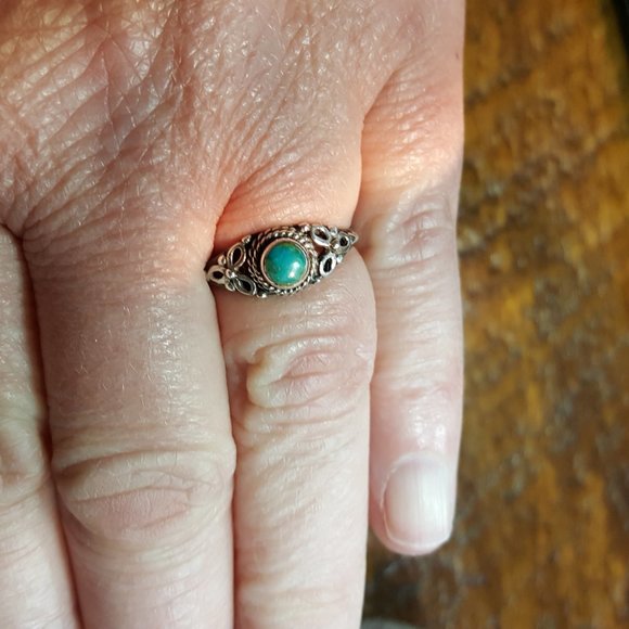 Natural Turquoise sterling ring size 8.5 - Picture 8 of 9